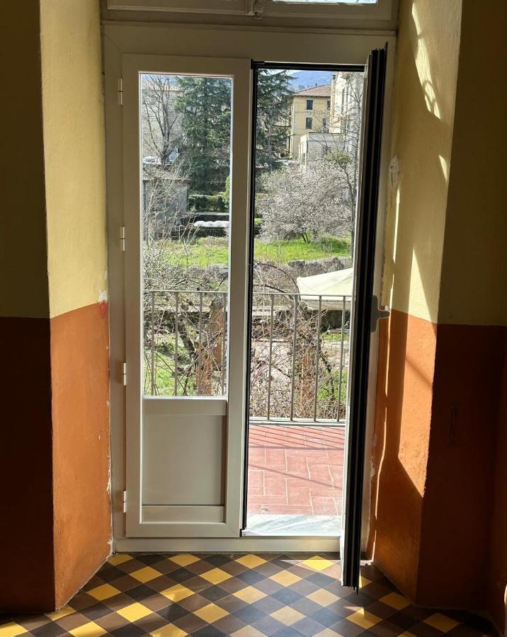 Отель Casa Cavour Понтремоли Экстерьер фото